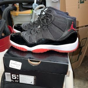Jordan 11 bred grade school